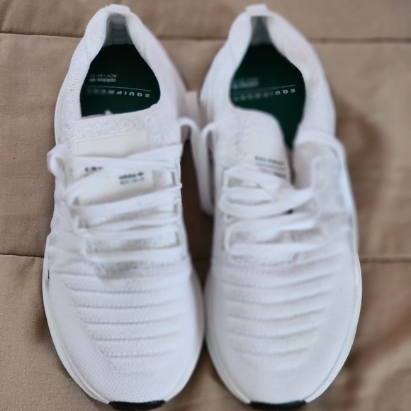 Adidas - Picture 1 of 4